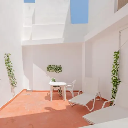 240 - Estudio En El Casco Antiguo アパート *